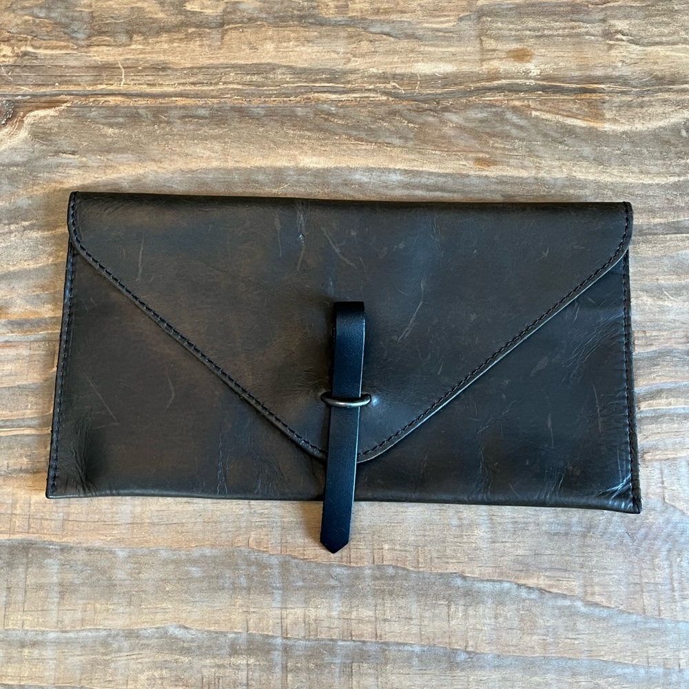 Peter Nappi Nina Clutch Leather Italy Distressed
